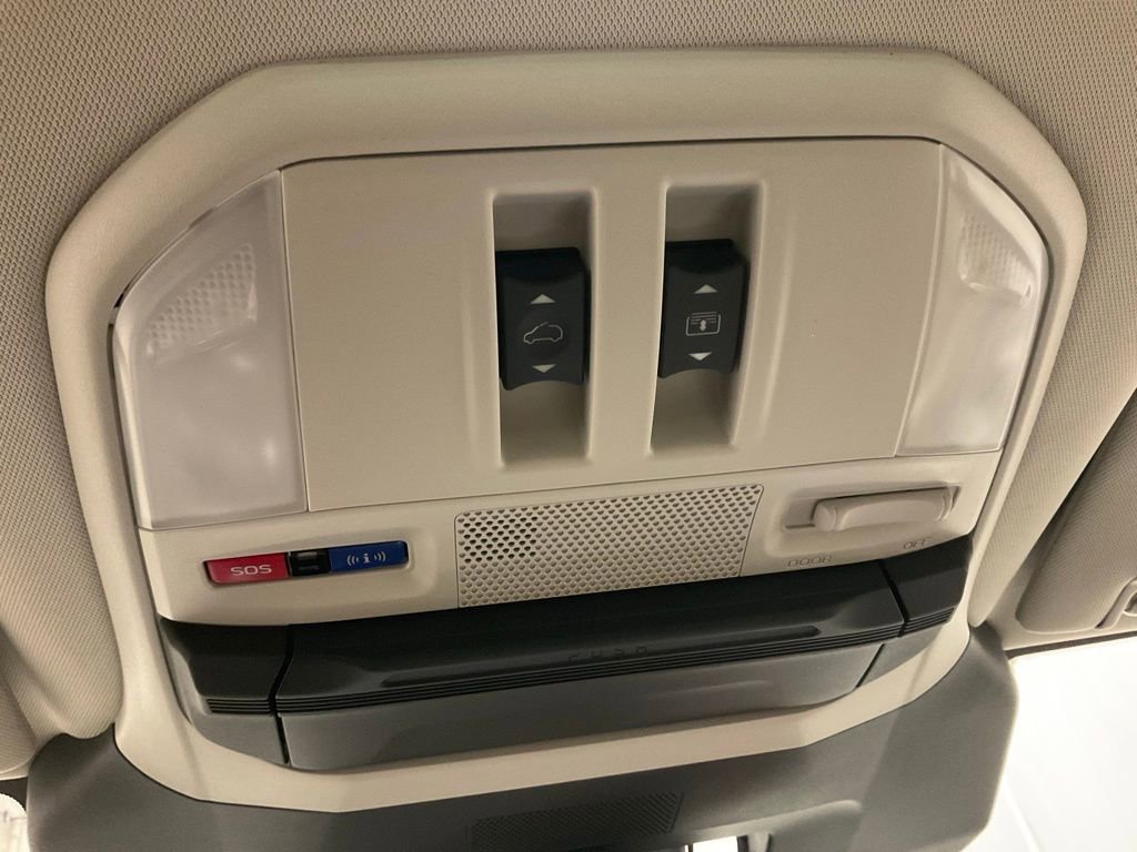 New 2026 Subaru Ascent Limited w/ Popular Package #2 image 18