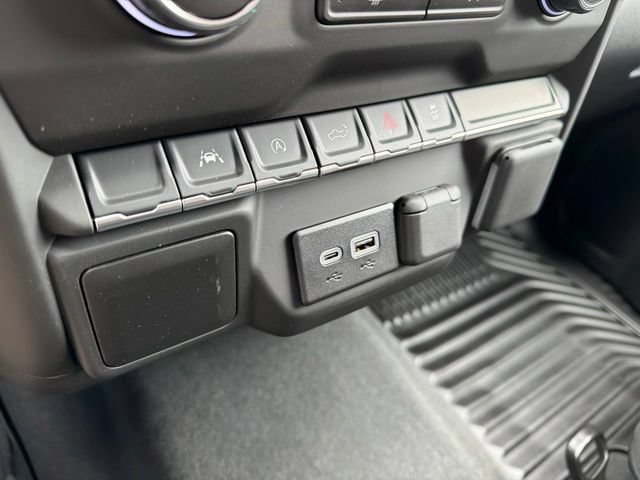 New 2026 Chevrolet Silverado 1500 Custom AWD/4WD image 21