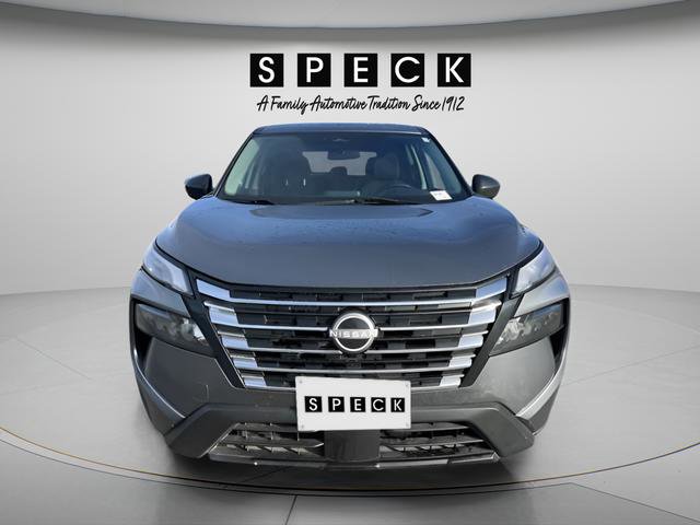 Used 2024 Nissan Rogue S AWD/4WD image 8