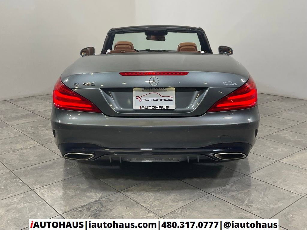 Used 2017 Mercedes-Benz SL 550 image 10