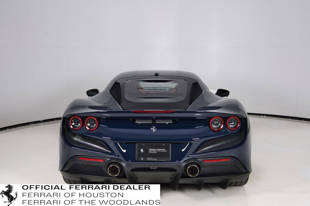 Used 2022 Ferrari F8 Tributo image 10
