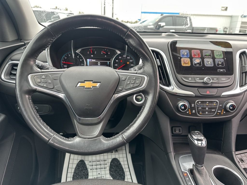 Used 2018 Chevrolet Equinox LT w/ Sun & Infotainment Package FWD image 7
