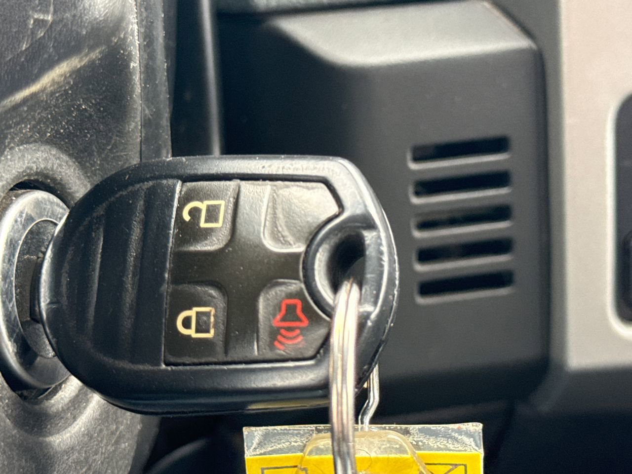 Used 2013 Ford F150 XLT w/ Luxury Equipment Group image 28