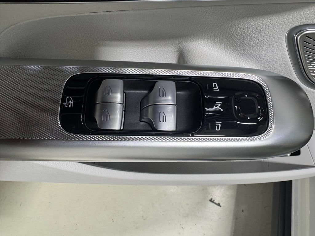 Used 2025 Mercedes-Benz EQE 350+ 4MATIC Sedan image 22