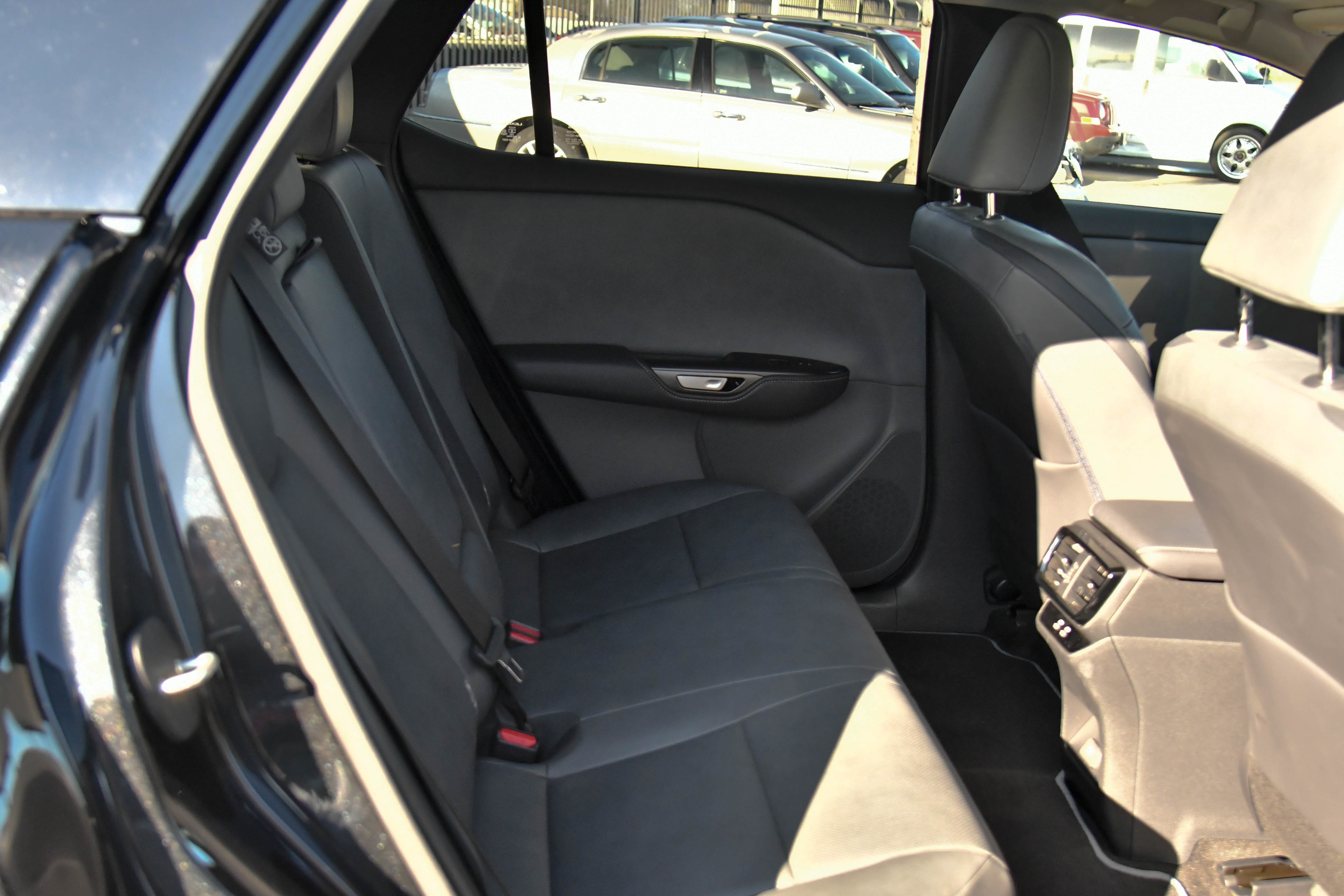 Used 2024 Lexus RZ 300e Premium image 49