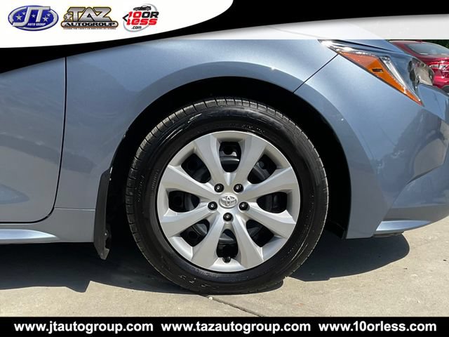 Used 2025 Toyota Corolla LE FWD image 9