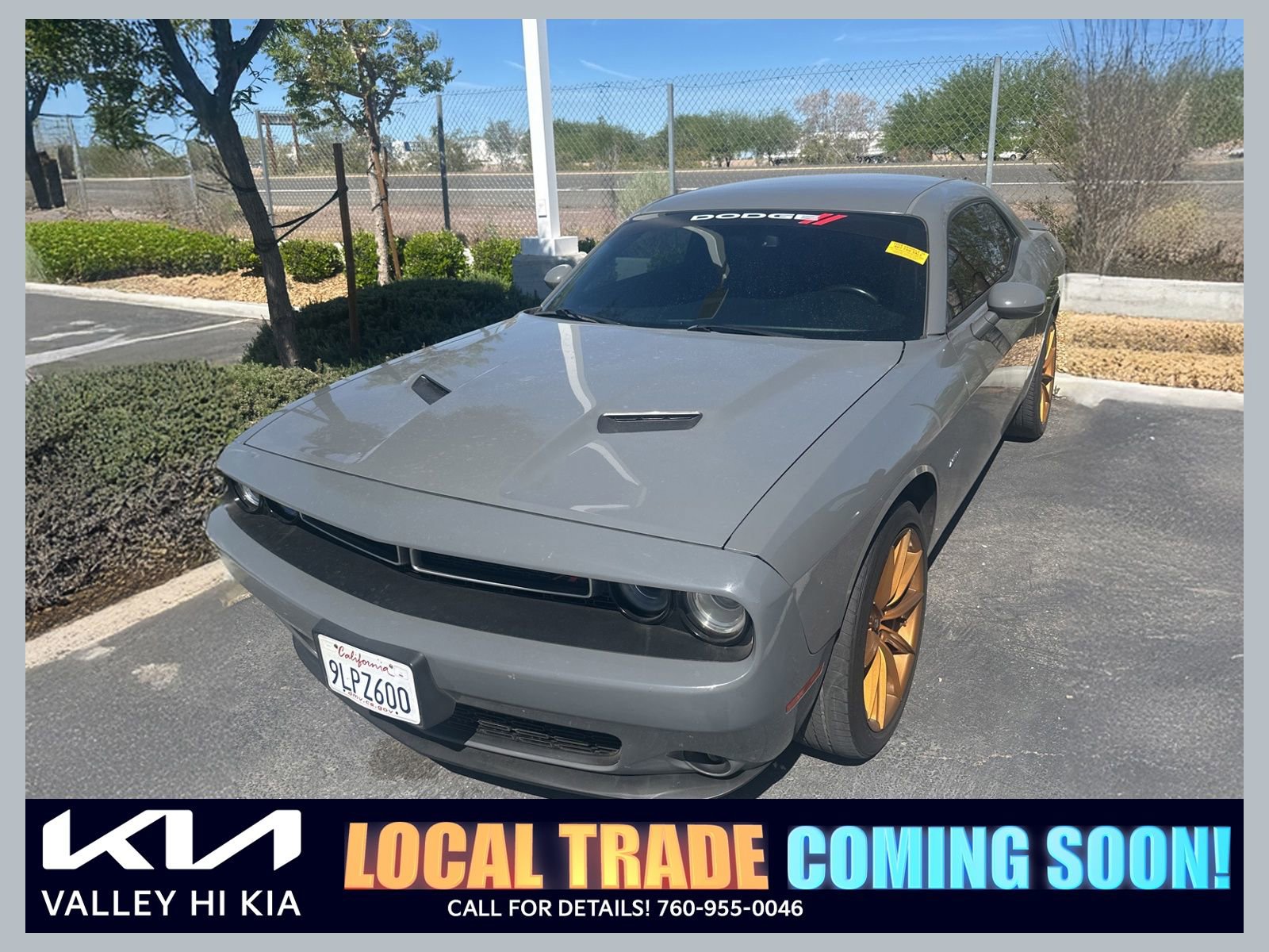 Used 2018 Dodge Challenger R/T image 1