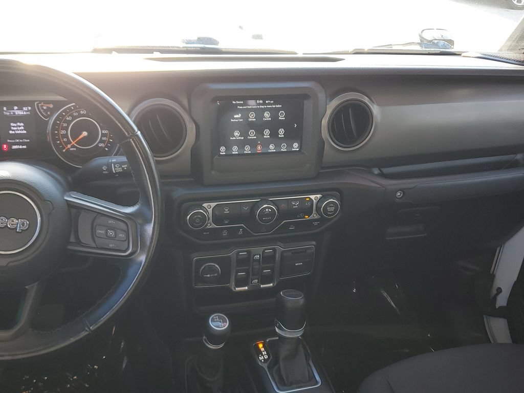 Used 2022 Jeep Gladiator Sport AWD/4WD image 19