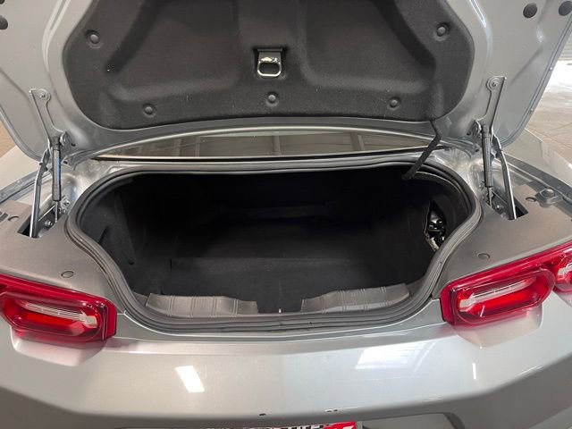 Used 2023 Chevrolet Camaro LT image 14