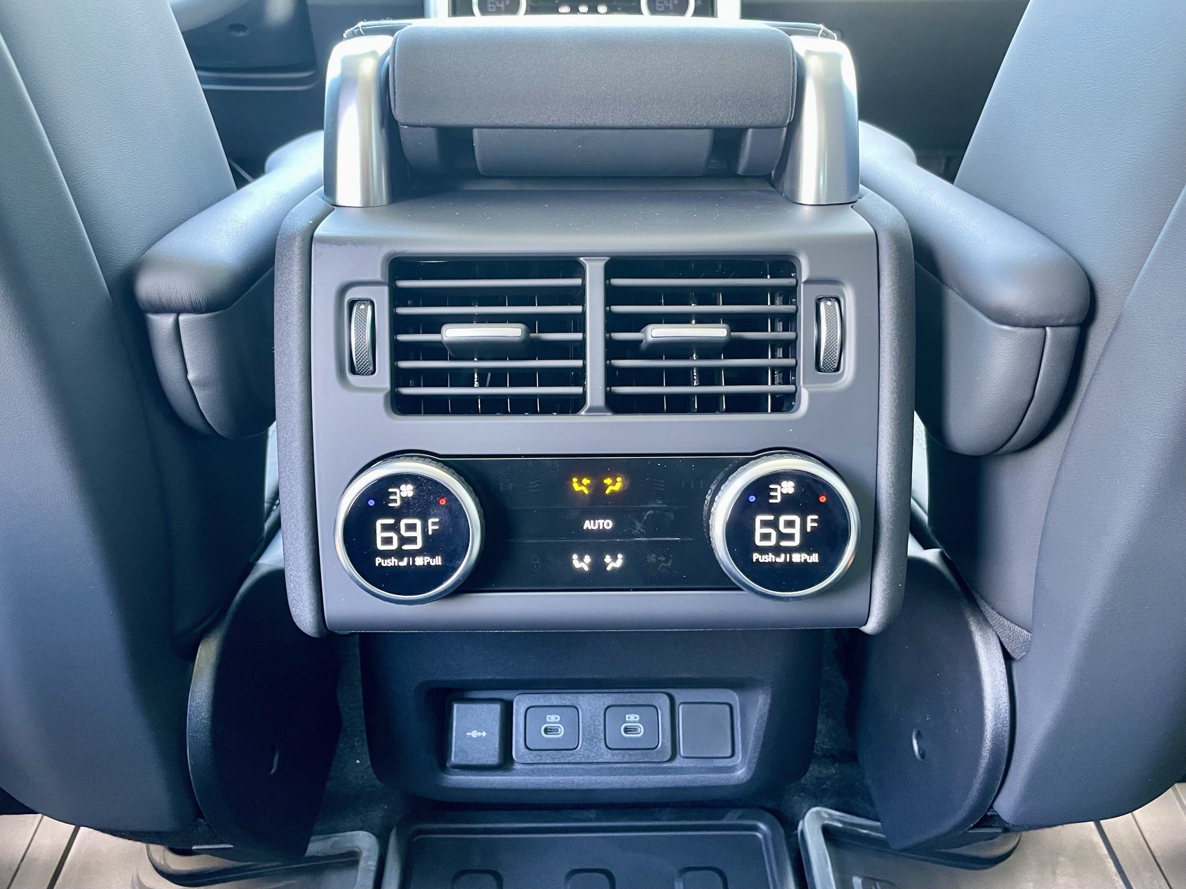 New 2026 Land Rover Discovery Dynamic SE AWD/4WD image 26