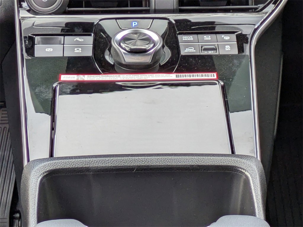 New 2025 Subaru Solterra Touring image 22