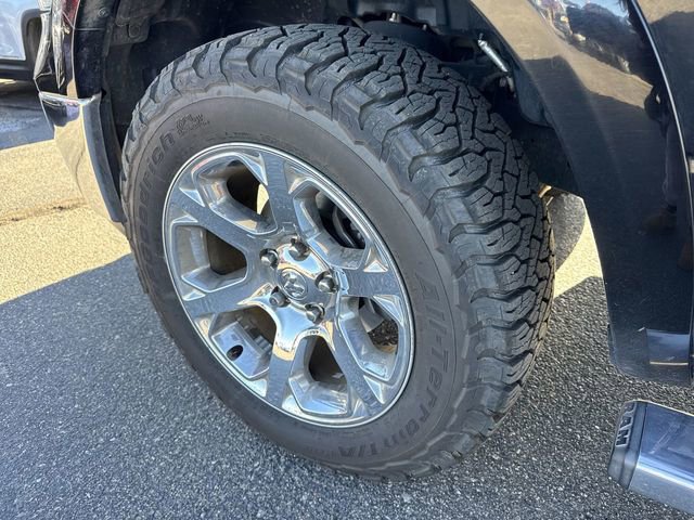 Used 2014 RAM 1500 Laramie image 29