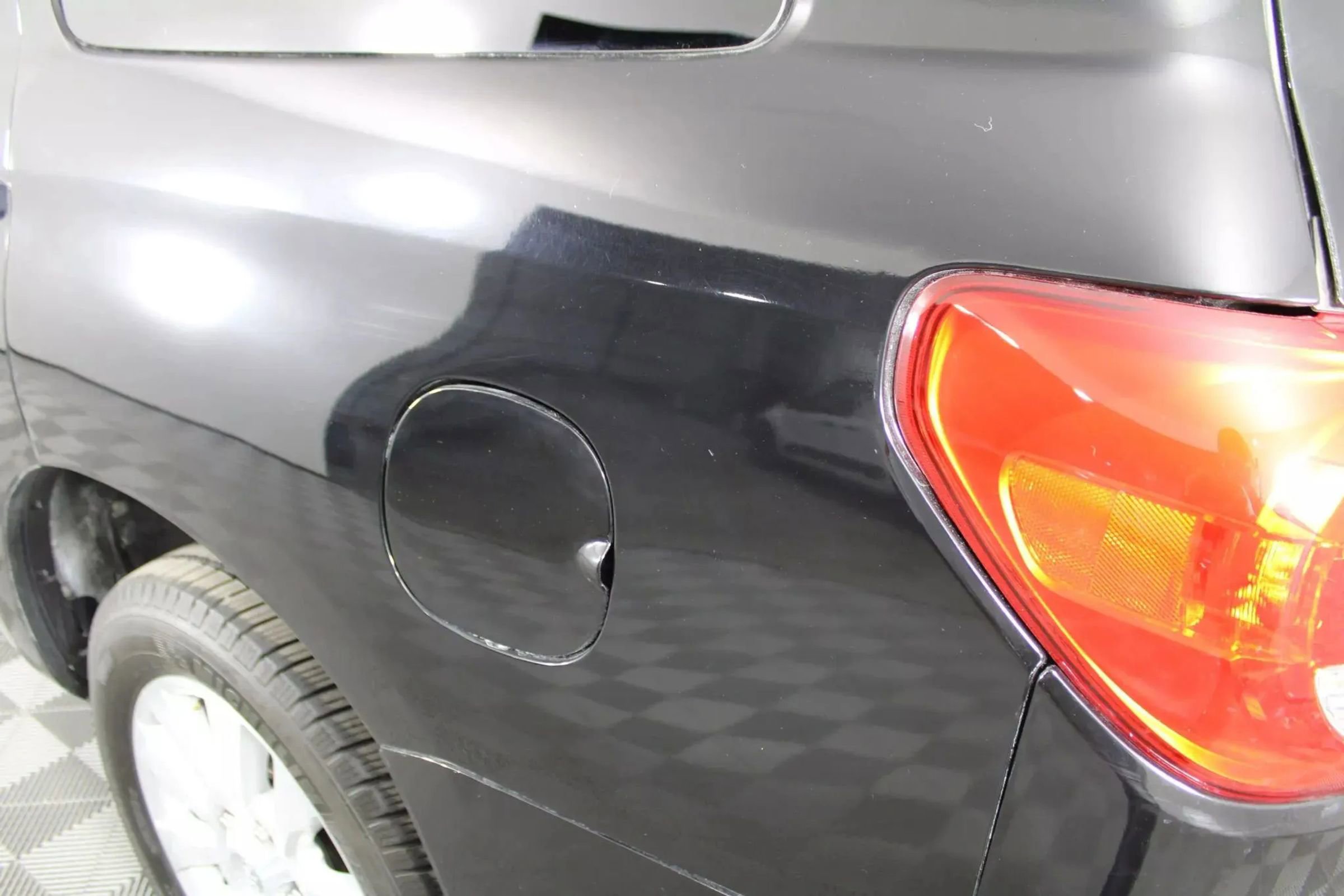 Used 2016 Toyota Sequoia Platinum image 31