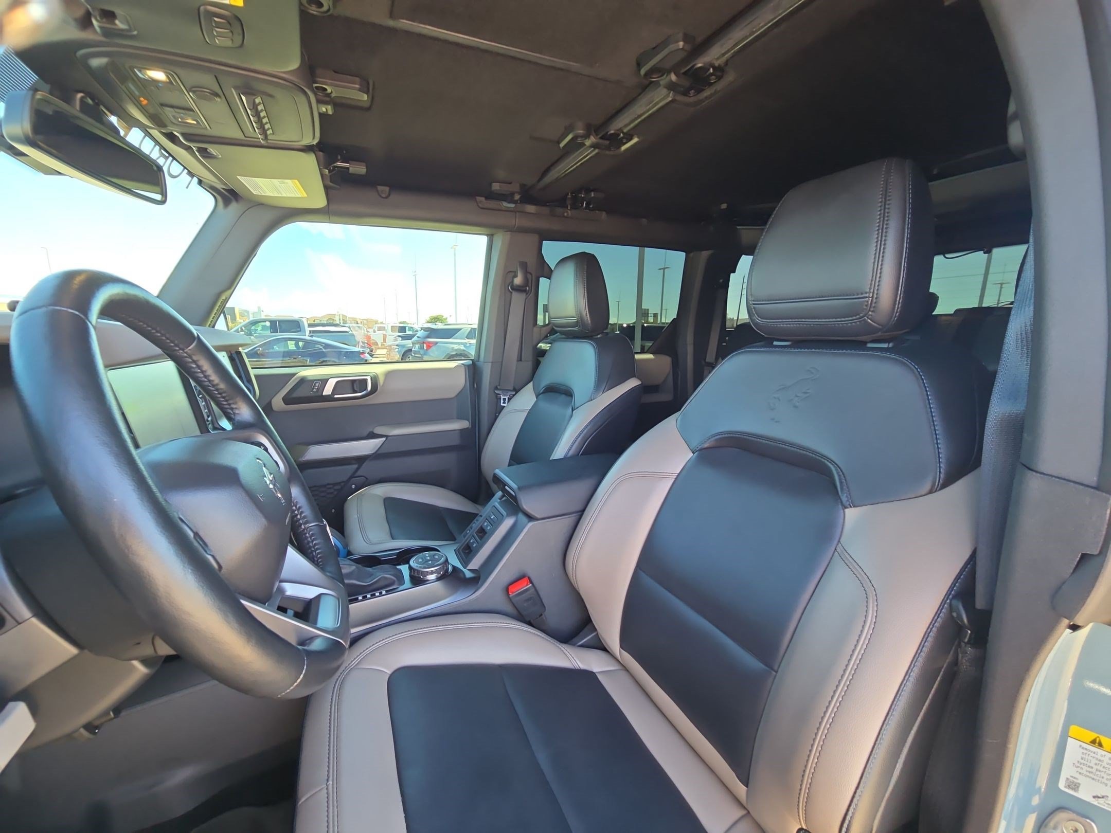 Used 2023 Ford Bronco Wildtrak AWD/4WD image 16