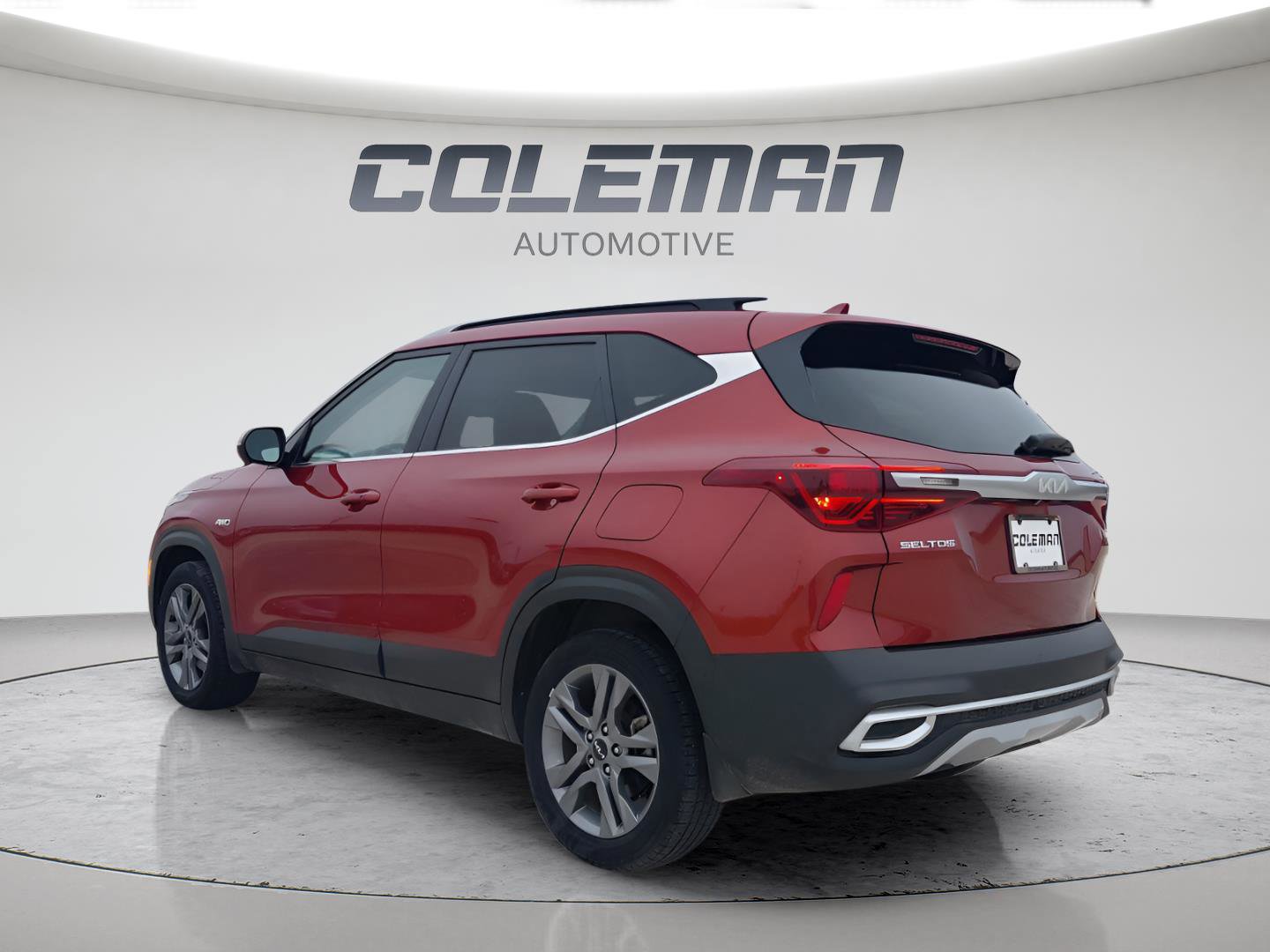 Used 2022 Kia Seltos S AWD/4WD image 3