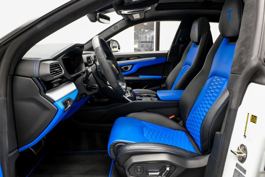 Used 2019 Lamborghini Urus AWD/4WD image 8