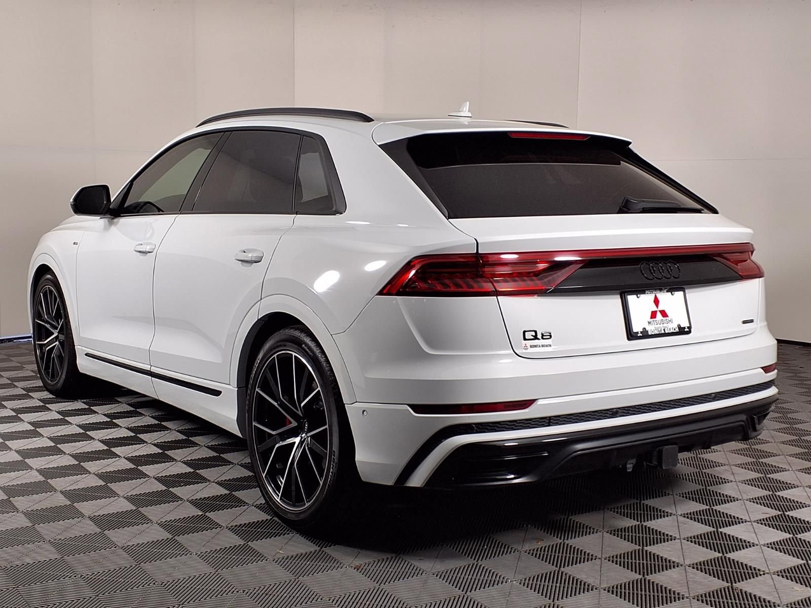 Used 2023 Audi Q8 Prestige image 5