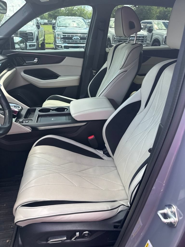 Used 2025 Acura MDX Type S AWD/4WD image 19