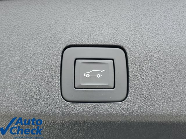 Used 2024 Buick Encore GX Sport Touring w/ Advanced Technology Package FWD image 11