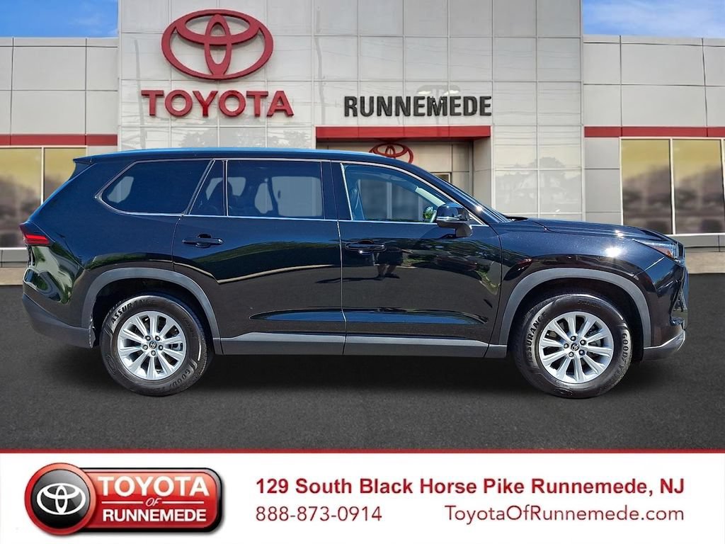 Certified 2025 Toyota Grand Highlander AWD image 7
