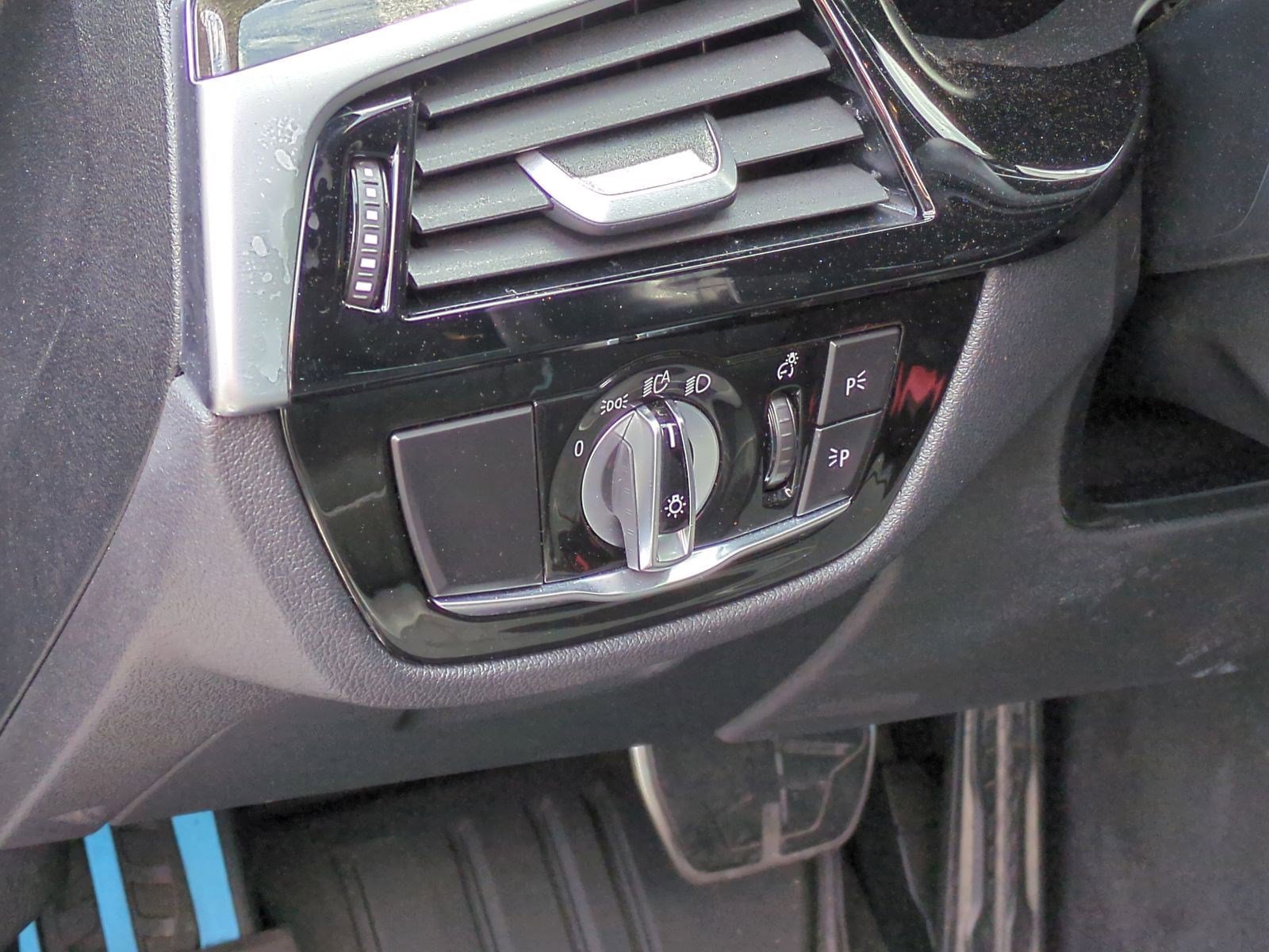 Certified 2023 BMW 540i w/ M Sport Package image 17