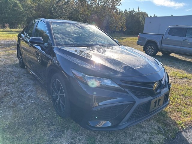 Used 2023 Toyota Camry SE