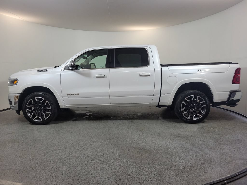 Used 2025 RAM 1500 Limited AWD/4WD image 4