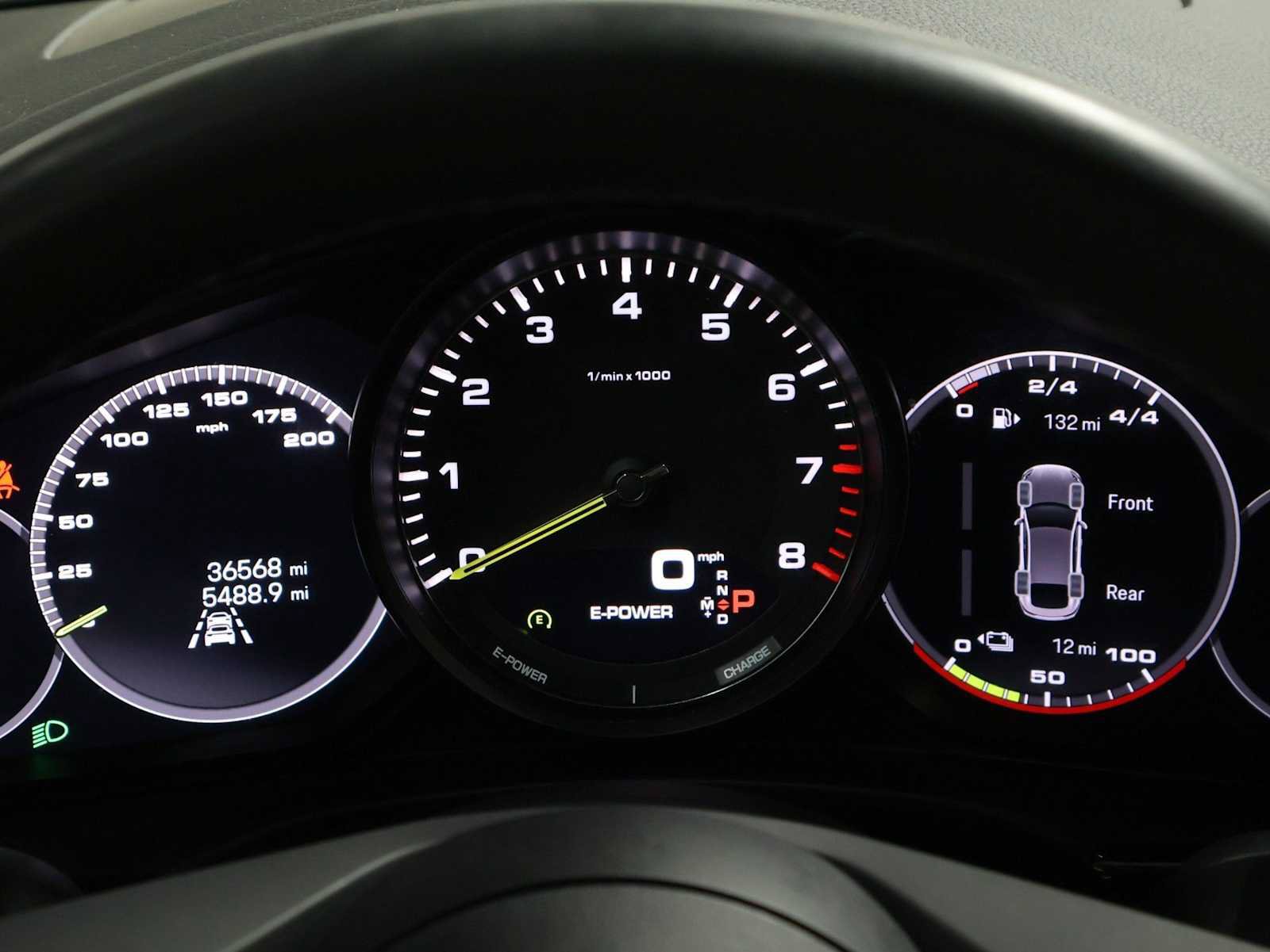 Certified 2023 Porsche Panamera 4S AWD/4WD image 24