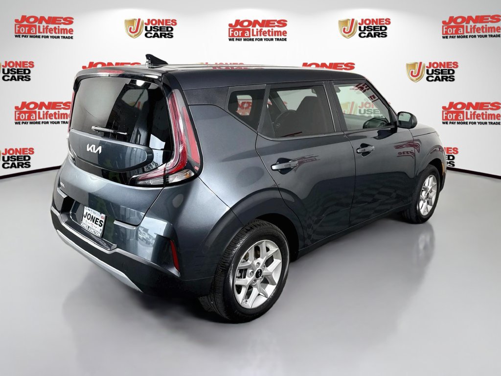 Used 2023 Kia Soul S FWD image 15