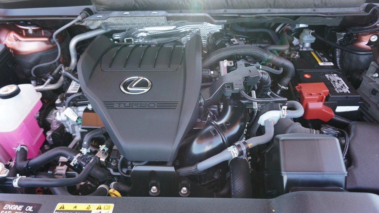 Used 2023 Lexus RX 350 Premium Plus w/ Cold Area Package FWD image 35