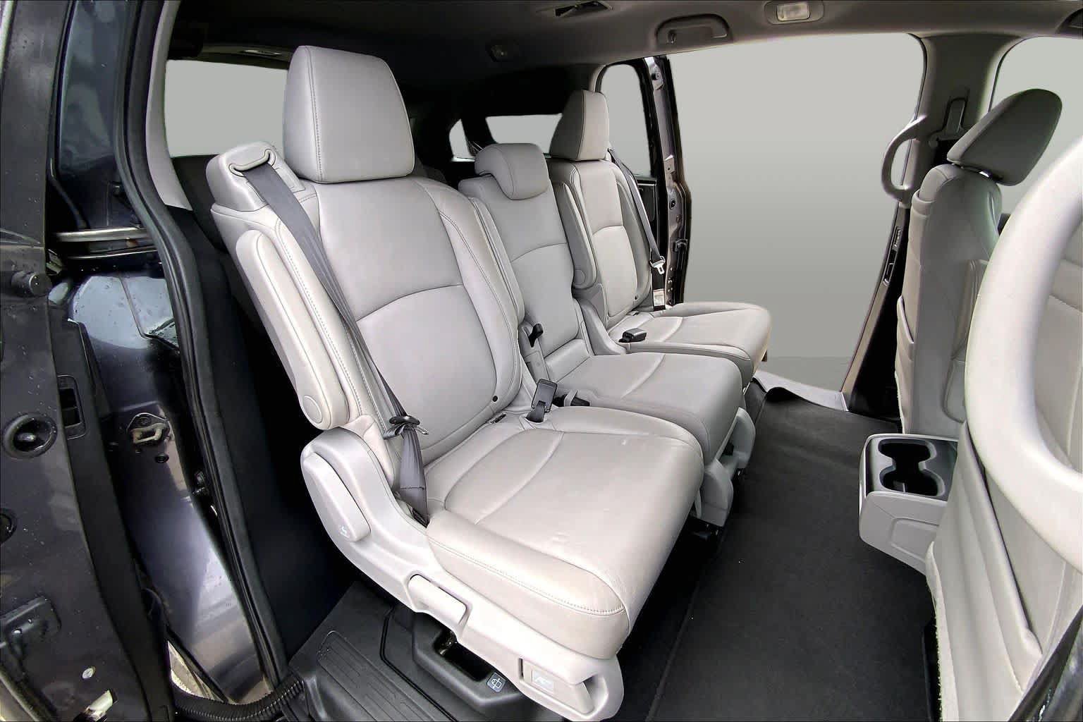 Used 2018 Honda Odyssey Touring image 20
