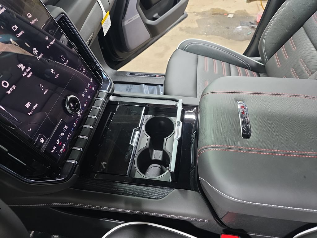 New 2026 GMC Yukon AT4 Ultimate AWD/4WD image 24
