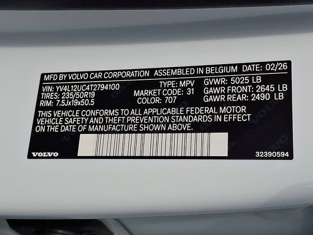 New 2026 Volvo XC40 B5 Plus w/ Protection Package Premier AWD/4WD image 7