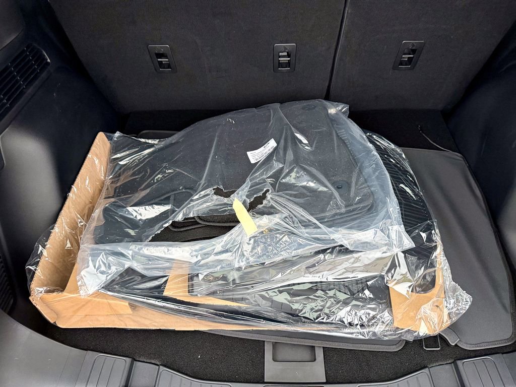 New 2026 Ford Escape ST-Line w/ Tech Pack #1 image 16