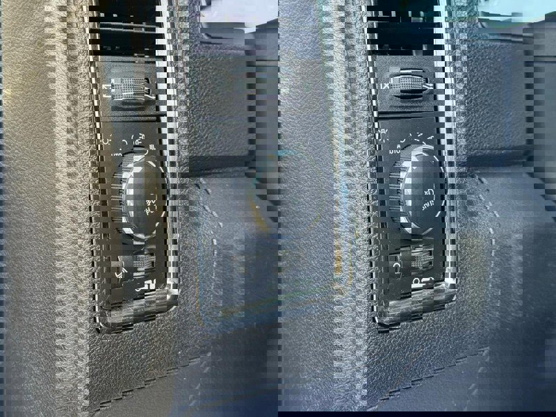 Used 2018 RAM 2500 Laramie w/ Sport Appearance Group image 17