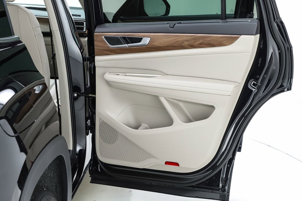 New 2026 Volkswagen Atlas SE image 31