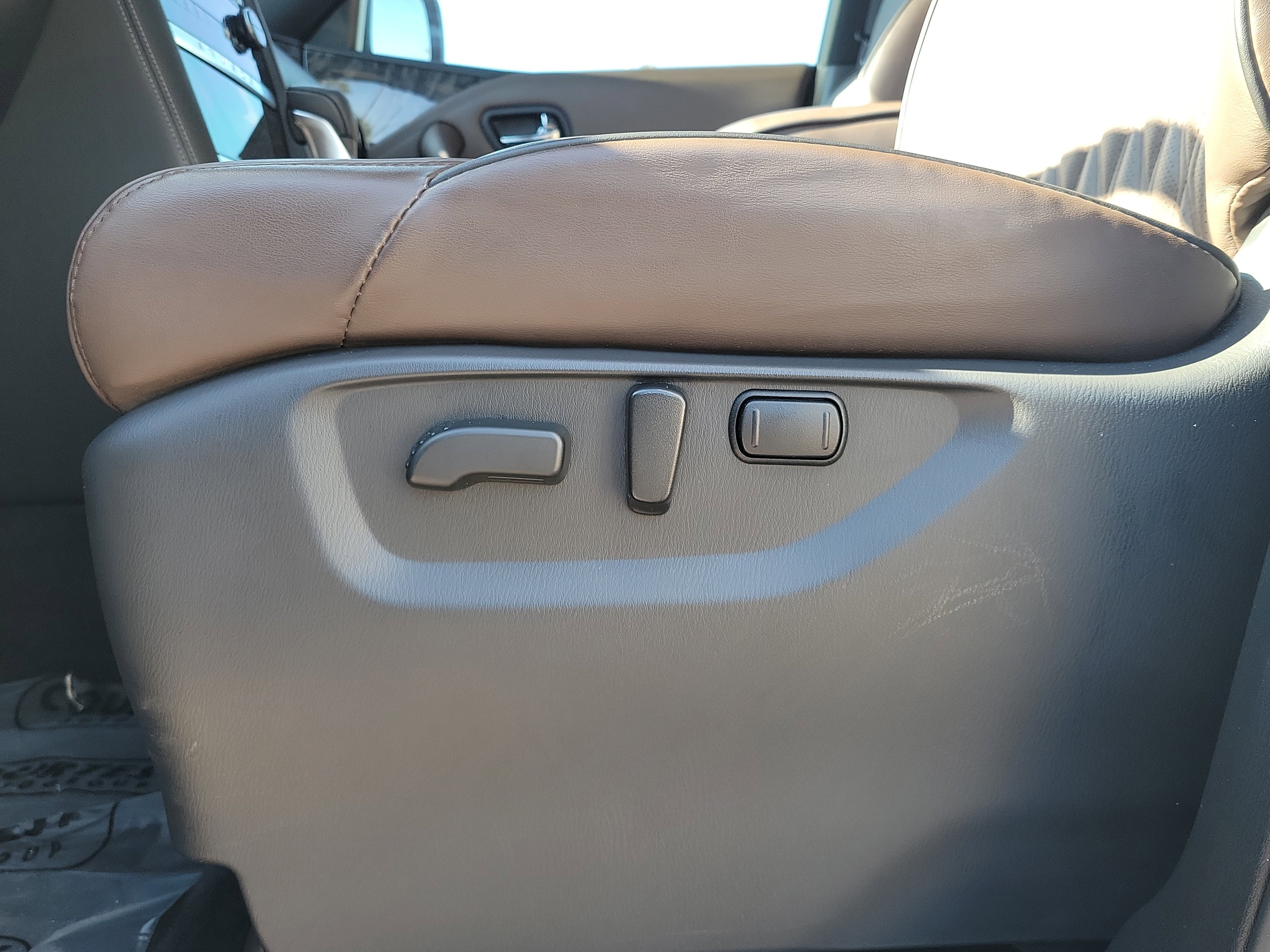 Certified 2021 Nissan Armada Platinum image 24