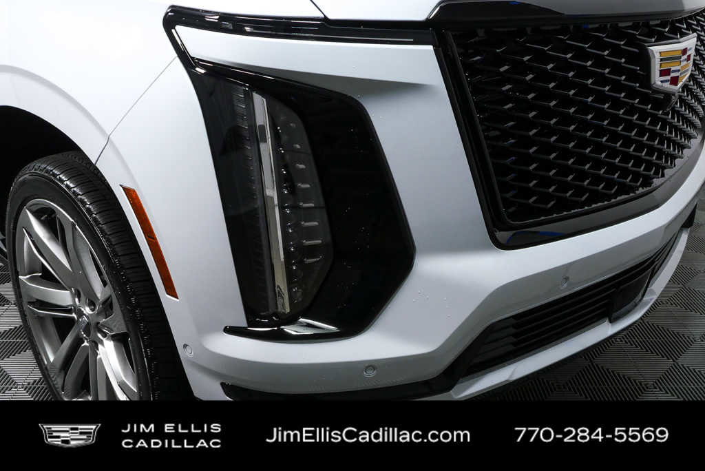 New 2026 Cadillac Escalade ESV Platinum Sport w/ LPO, Floor Liner Package image 35