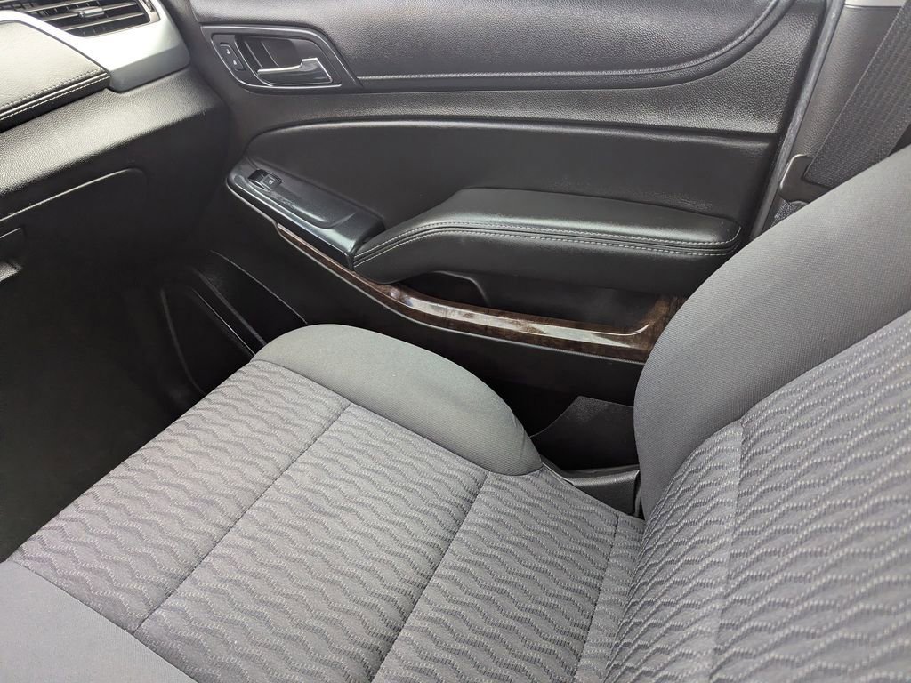 Used 2018 Chevrolet Tahoe LS image 13