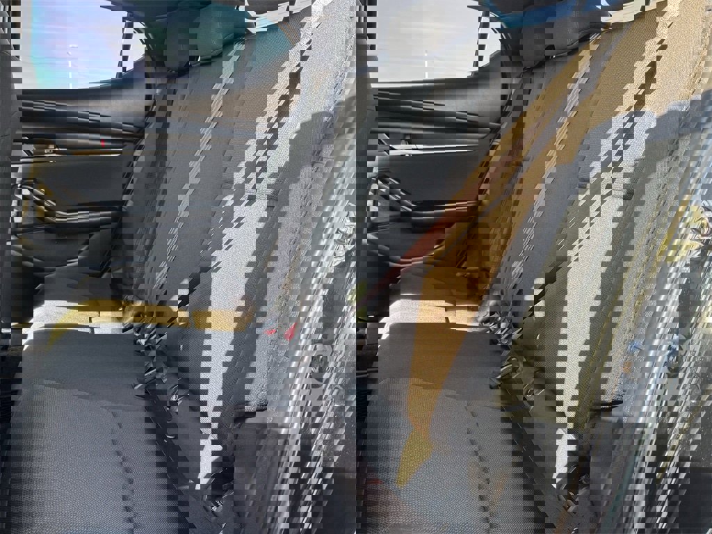 Used 2025 MAZDA MAZDA3 s image 20