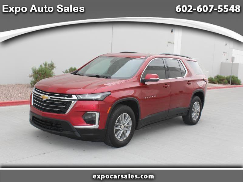 Used 2023 Chevrolet Traverse LT FWD image 1