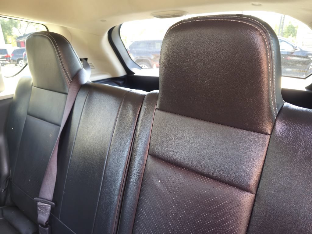Used 2017 Jeep Compass High Altitude FWD image 39