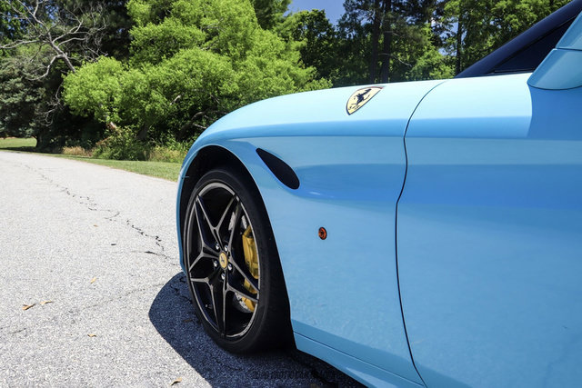 Used 2015 Ferrari California T RWD image 74