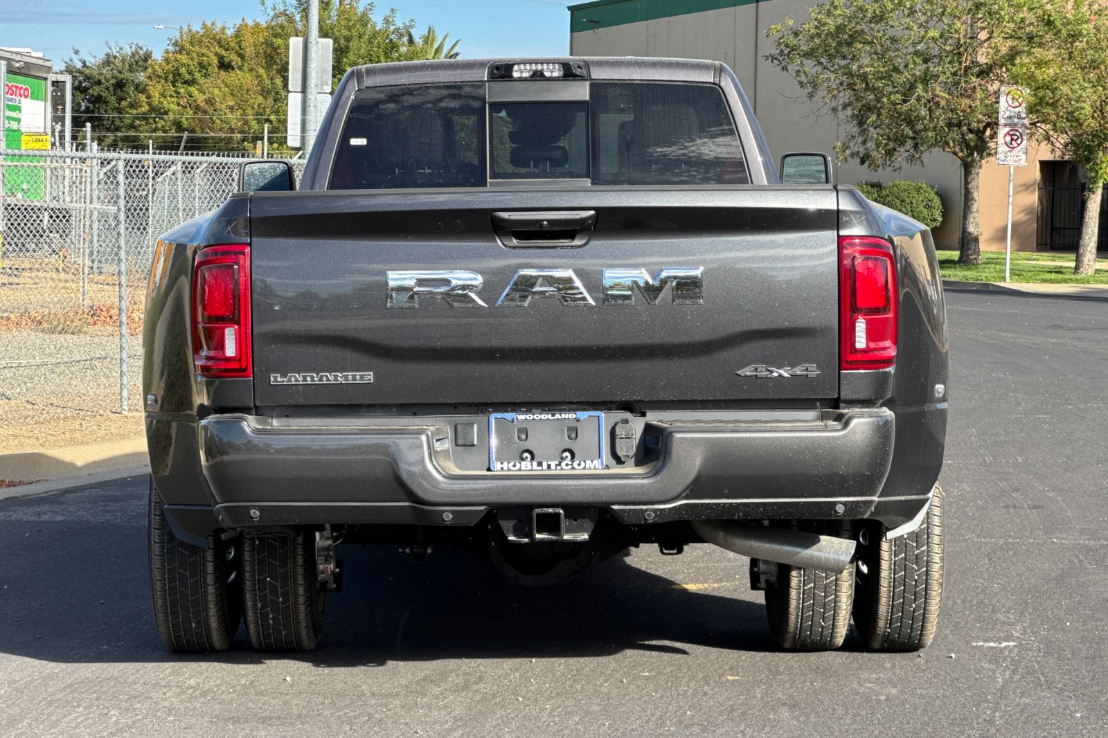 New 2027 RAM 3500 Laramie AWD/4WD image 4