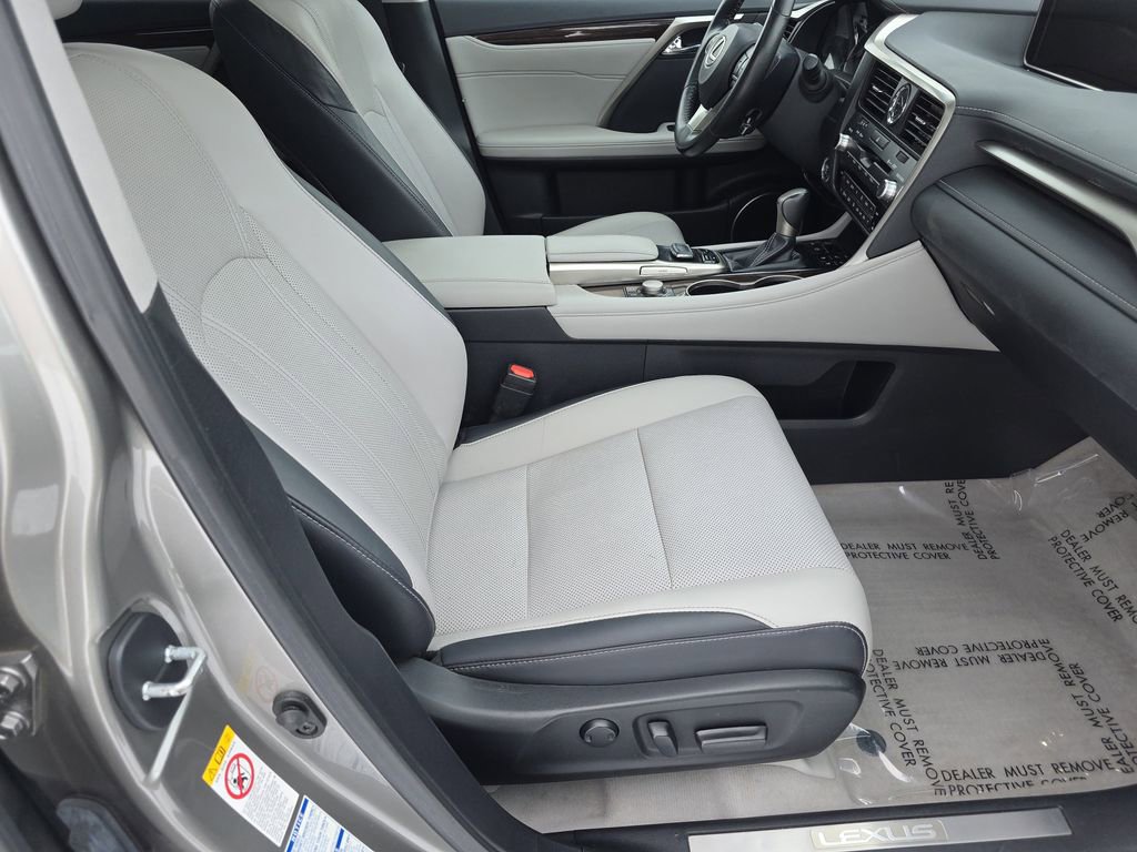 Used 2019 Lexus RX 350 AWD w/ Navigation Package image 29