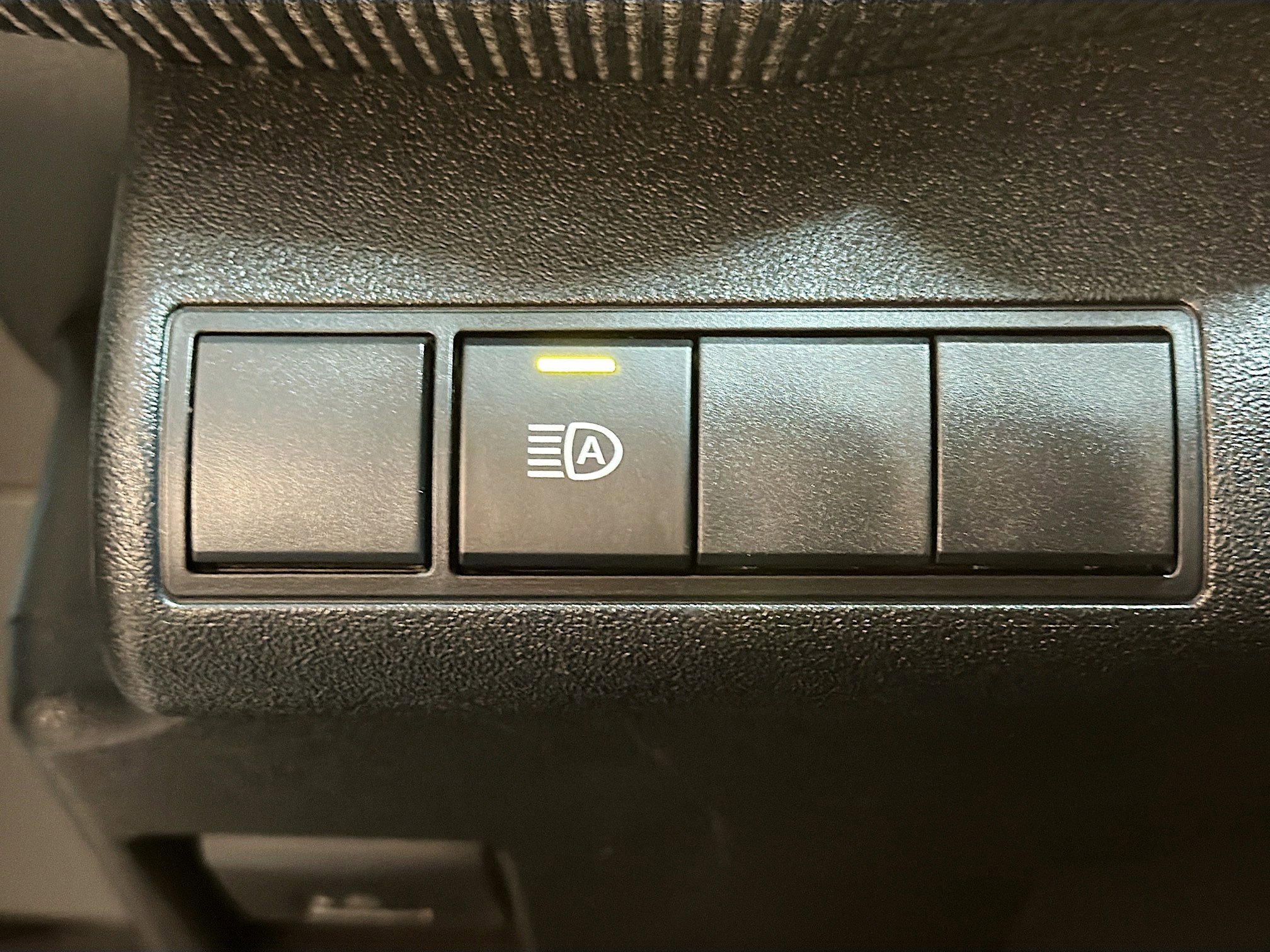 Used 2024 Subaru Solterra w/ Premium Package AWD/4WD image 17