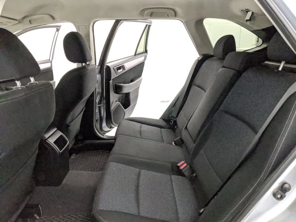 Used 2015 Subaru Outback 2.5i Premium AWD/4WD image 17
