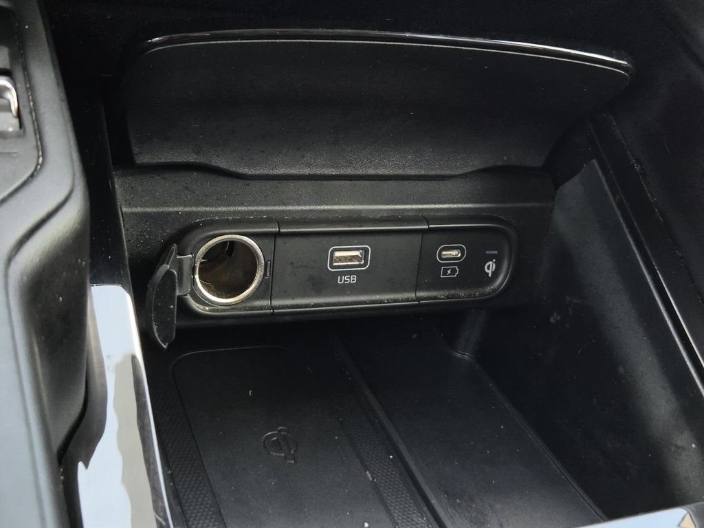 Used 2025 Kia Telluride EX FWD image 25