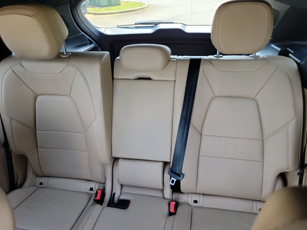 Used 2020 Porsche Cayenne AWD/4WD image 13