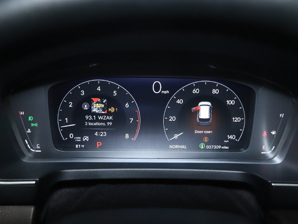 Used 2024 Honda Pilot Elite image 26